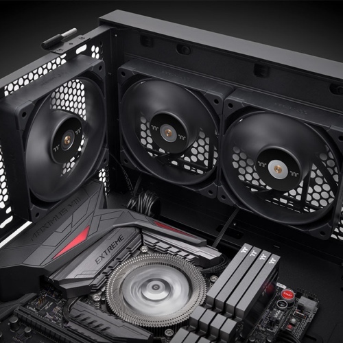 Thermaltake toughfan 14 pro ventilator 14 5 orig - Thermaltake TOUGHFAN 14 Pro High Static 140mm Case Fan (Black)