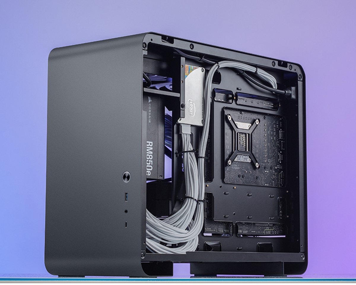 U4 Mini Black Mesh Behuizing - afbeelding 2