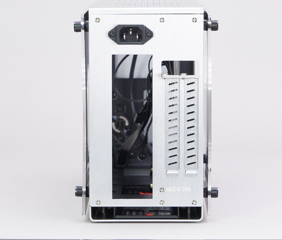 M2 Mini ITX Tower Case Silver - afbeelding 10