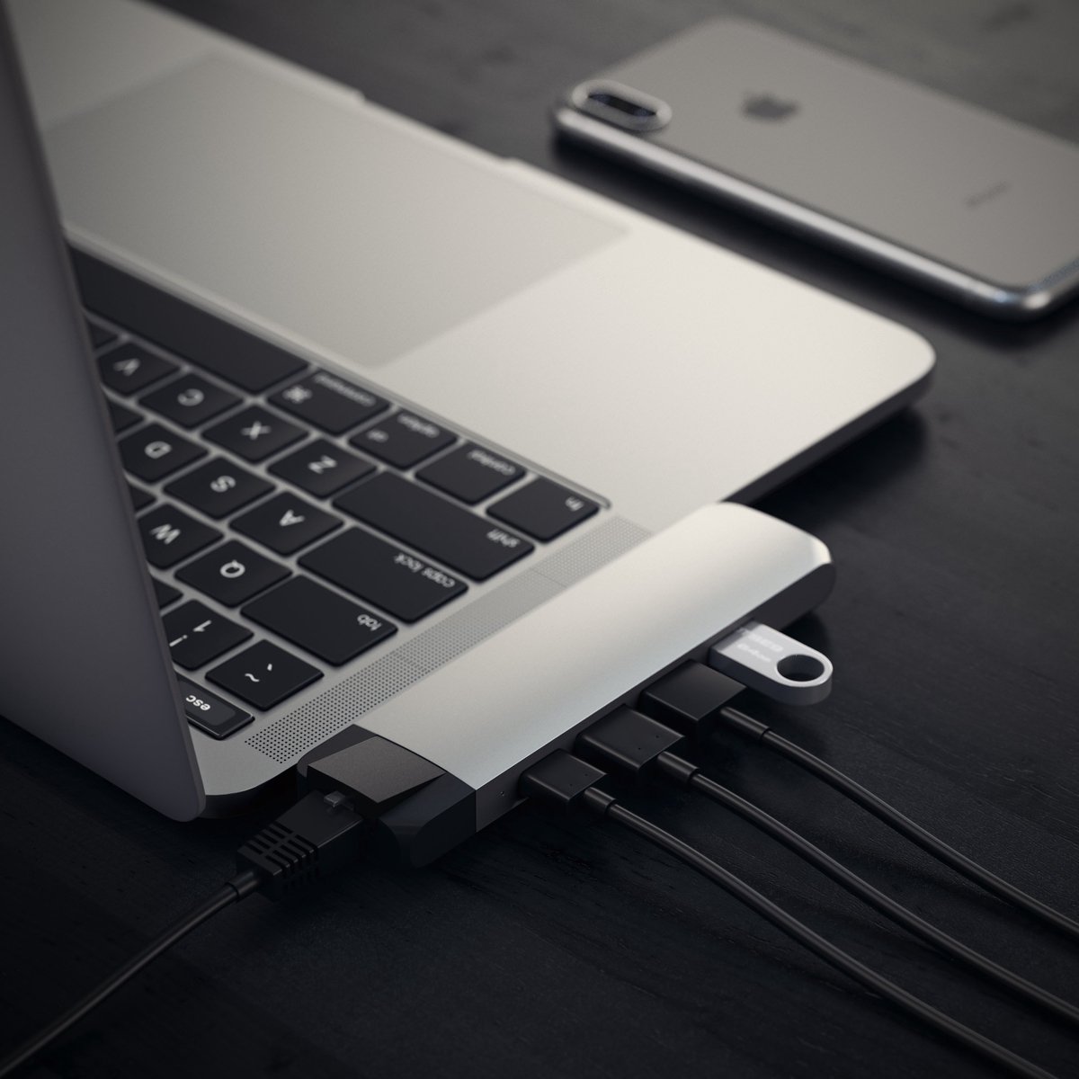 Satechi type c pro hub ethernet 4k 2 orig - Satechi Type-C Pro Hub Ethernet 4K HDMI USB-C USB-hub (zilver)