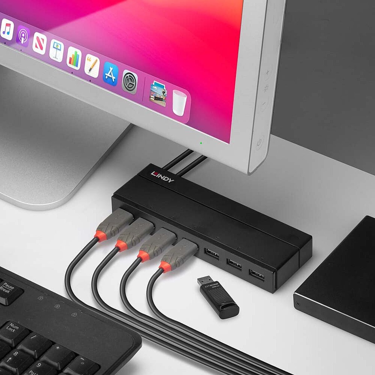 Usb hub lindy 43228 black 5 orig - Lindy 43228 USB-A USB-hub (zwart)