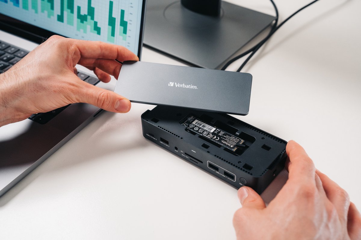 Verbatim pro cds 15ssd dockingstation 2 2 orig - Verbatim Pro Cds-15Ssd USB-C Dockingstation (zwart)