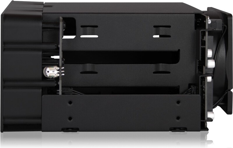 Icy dock flexidock mb830sp b wisselfram 6 orig - Icy Dock flexiDOCK MB830SP-B Wisselframe (zwart)
