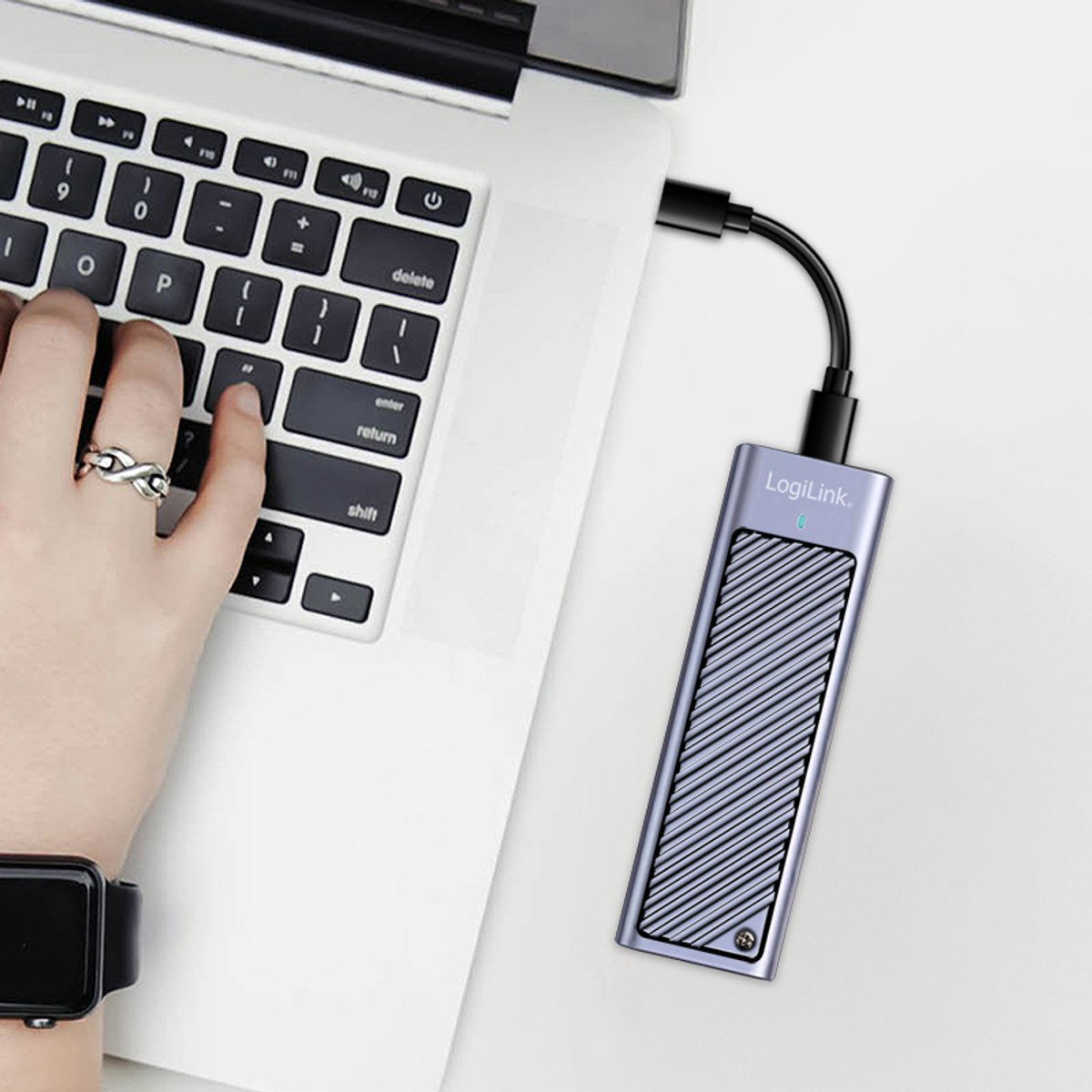 Logilink usb 3 2 gen 2x2 behuizing 6 orig - LogiLink USB 3.2 Gen 2X2 USB-C 20Gbps Schijfbehuizing (zilver)