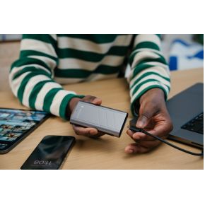 TurboMetal USB4 2TB externe SSD met 3700 MB/s leesnelheid - afbeelding 3