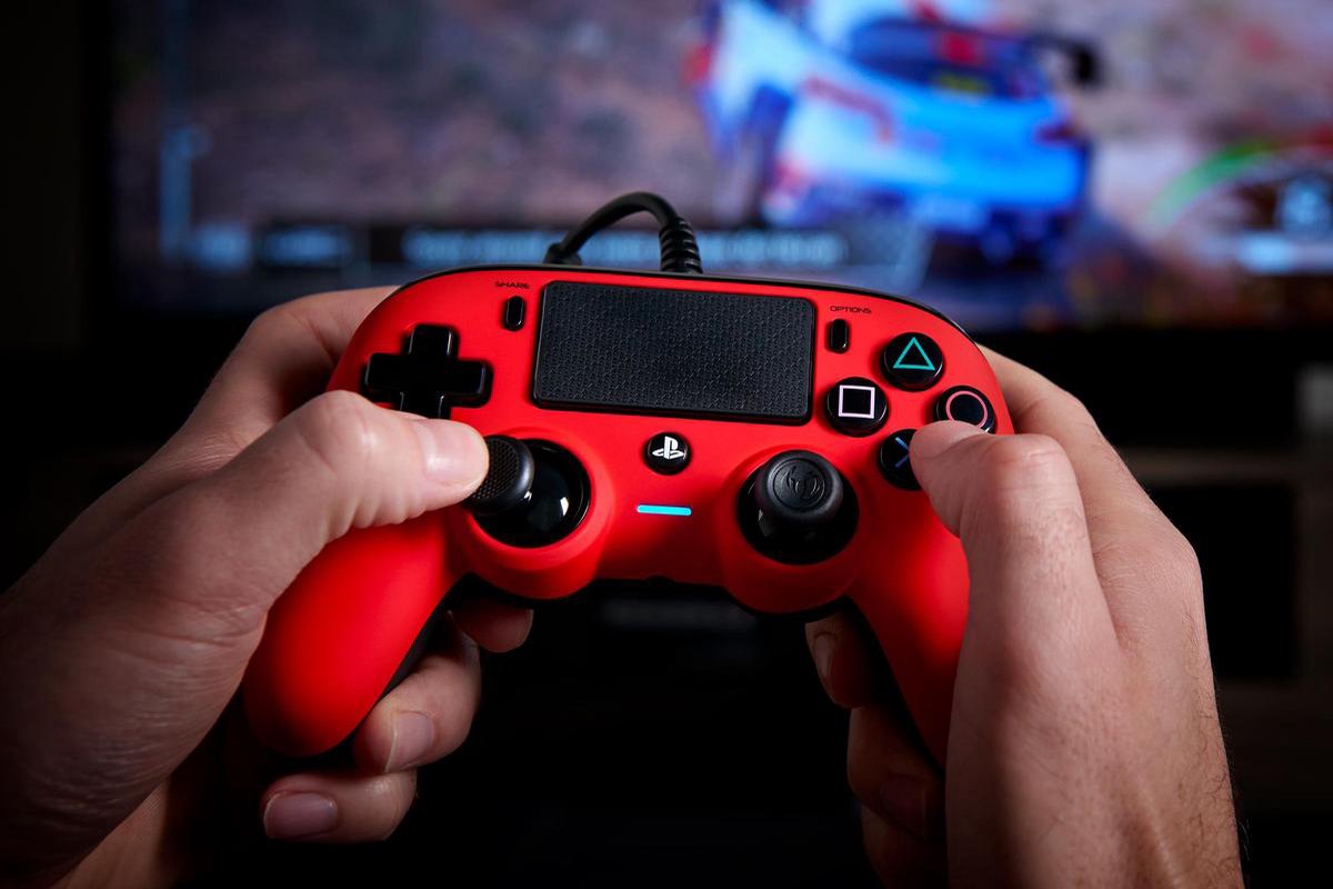 Nacon compact official licensed bedr 9553978 4 orig - Nacon Compact Official Licensed Bedrade Controller (rood)