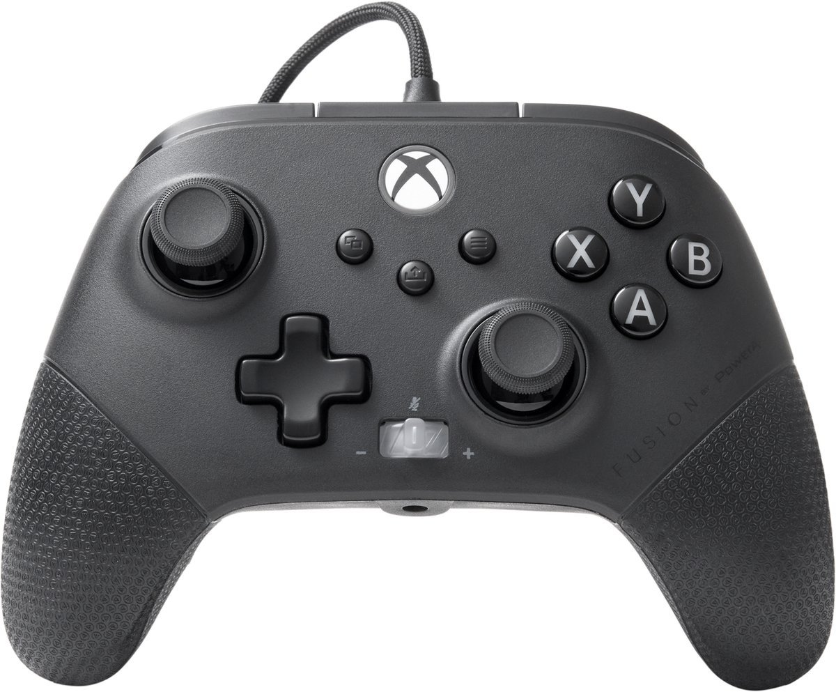 Powera fusion pro 4 bedrade controlle