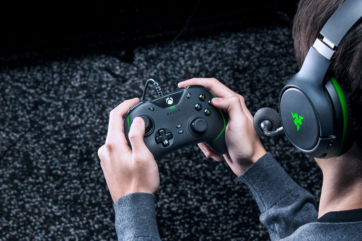 Razer wolverine v2 controller black 2 orig - Razer Wolverine V2 Gaming Controller