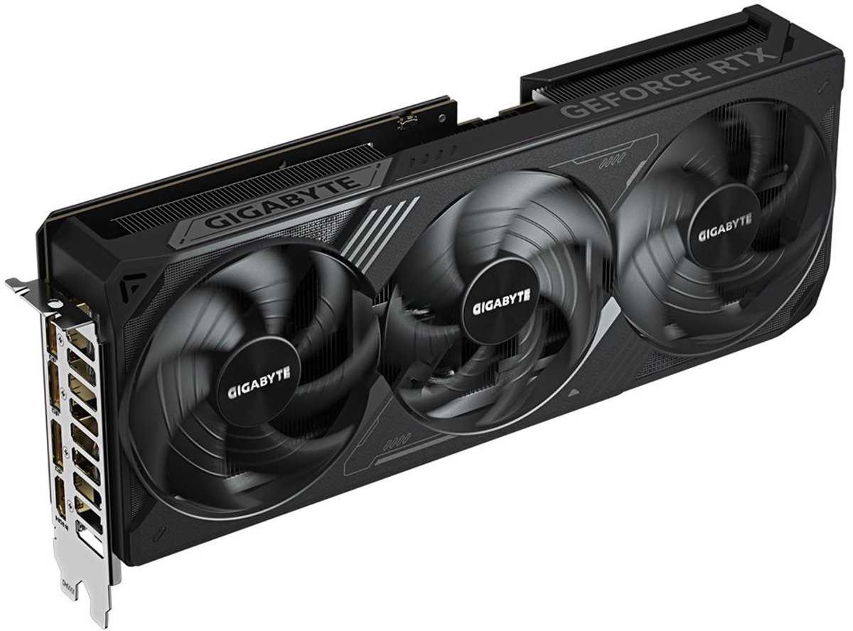 GeForce RTX 5070 Ti Windforce SFF 16GB Videokaart (Black) - afbeelding 7