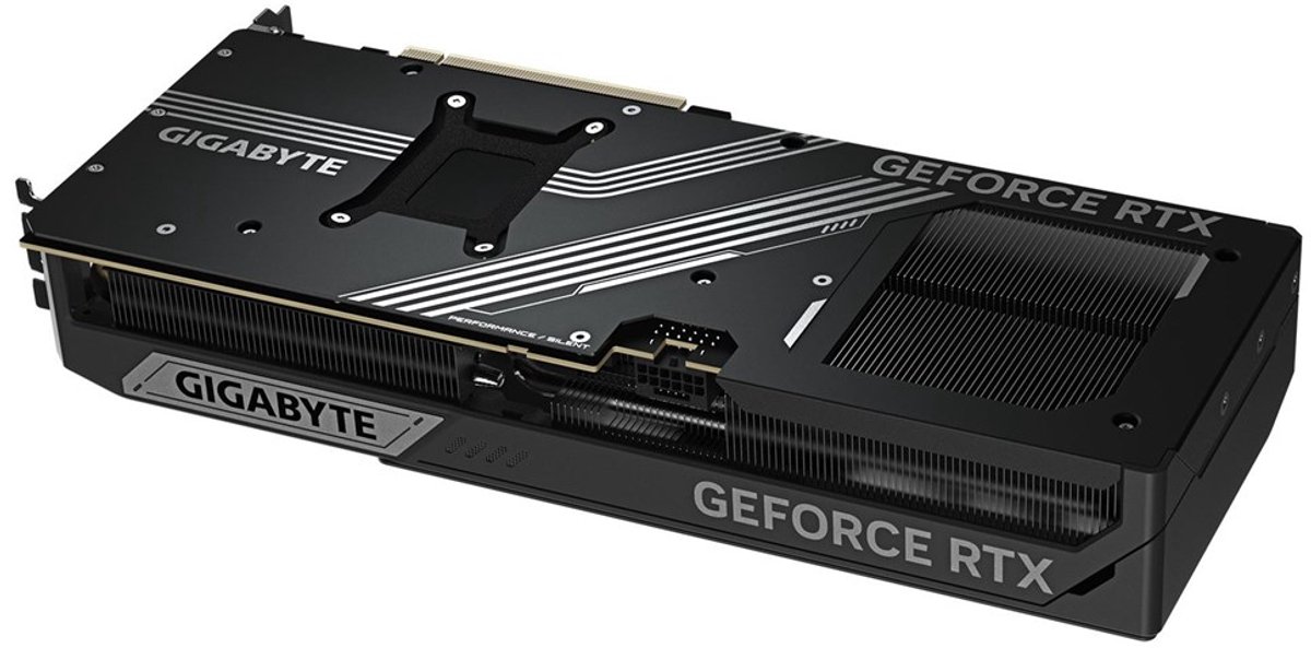 GeForce RTX 5070 Ti Windforce SFF 16GB Videokaart (Black) - afbeelding 8