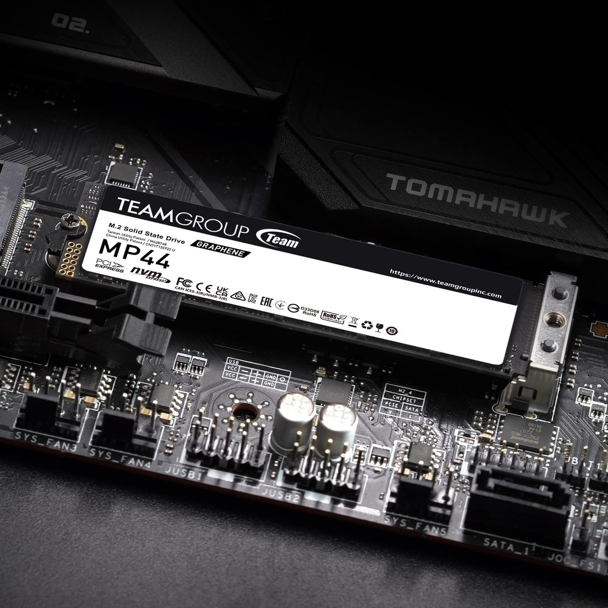 TeamGroup MP44 2TB M.2 PCIe 4.0 NVMe SSD - afbeelding 2