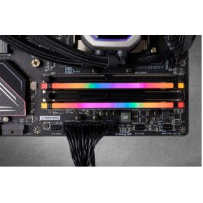 Vengeance RGB Pro 16GB (2x8GB) DDR4 3600MHz C18 AMD Ryzen Memory Kit - afbeelding 3