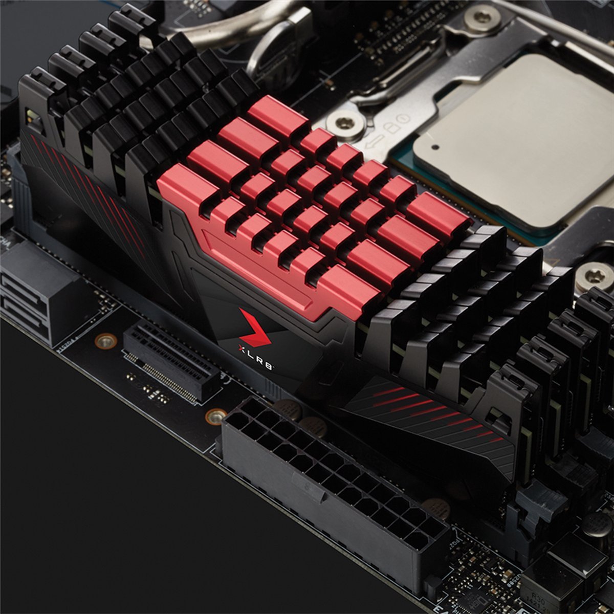 PNY Pny 3200 Mhz Ddr4 Xlr8 Desktop Pc-Geheugen - 32 Gb (2 X 16 Gb)