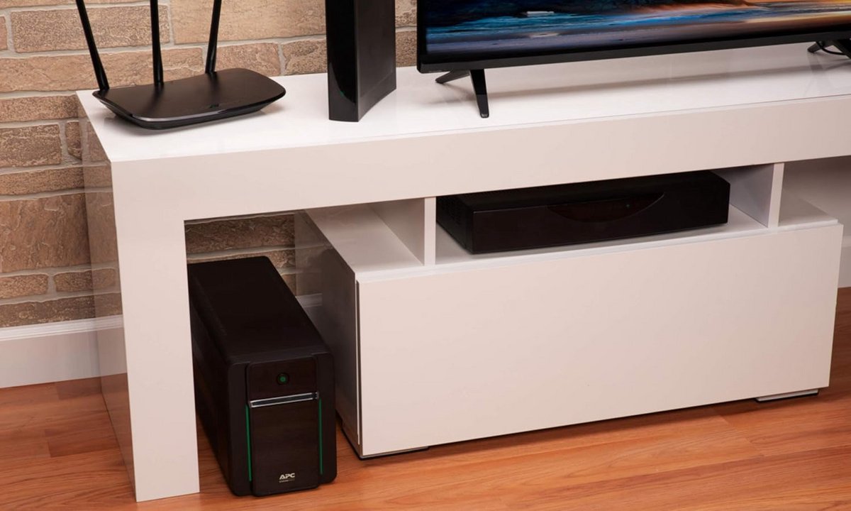 1600VA UPS Voeding - afbeelding 6