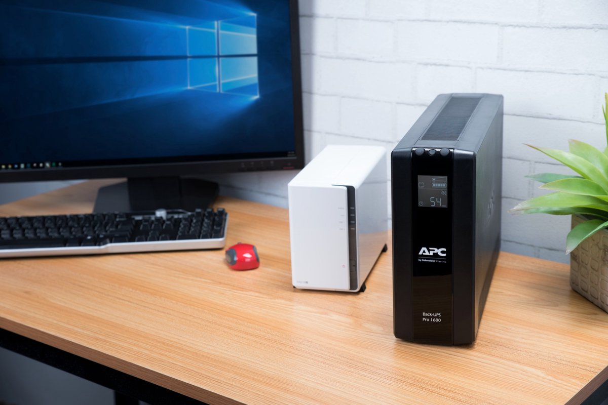 Apc Back-Ups Pro Br1600Mi - Noodstroomvoeding, 8X C13 Uitgang, Usb, 1600Va - afbeelding 7