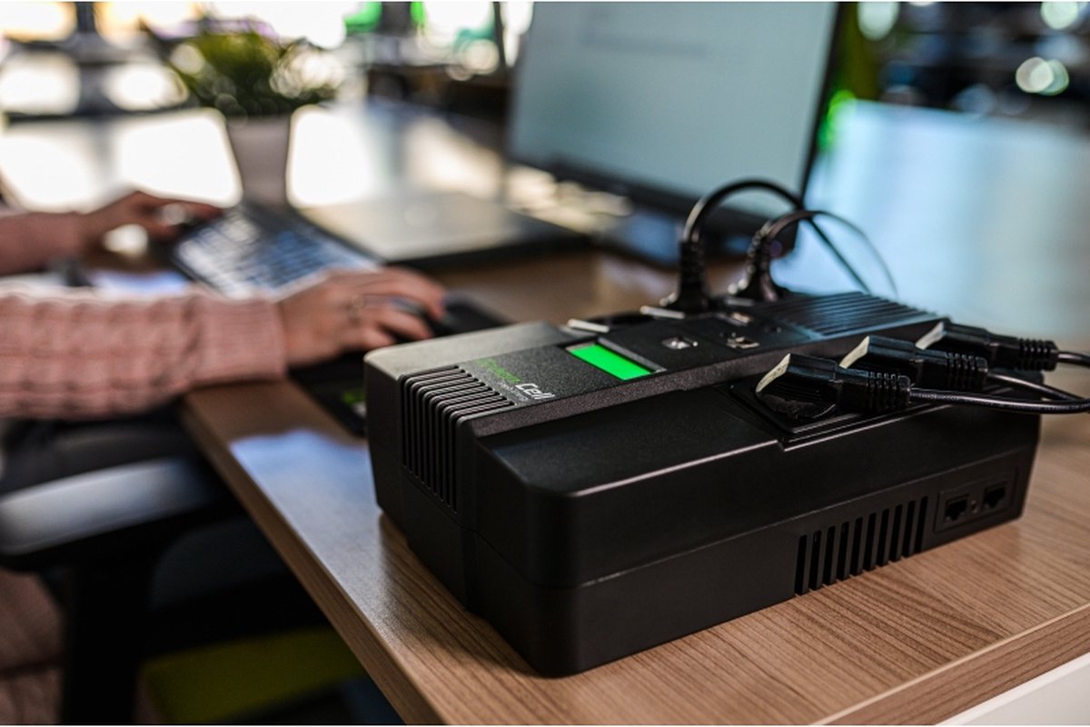 Cell UPS AiO 600VA 360W - afbeelding 6